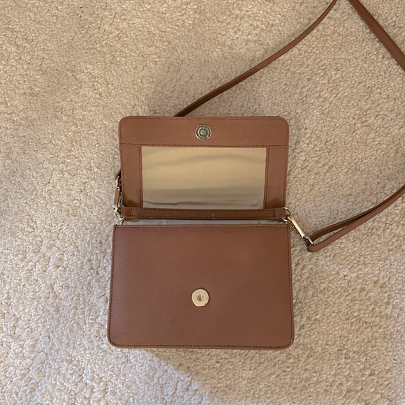 Danier Leather Crossbody bag - Picture 3 of 5